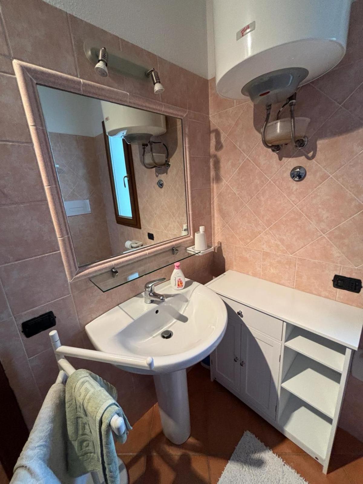 Casa Nostra Tanaunella Buitenkant foto